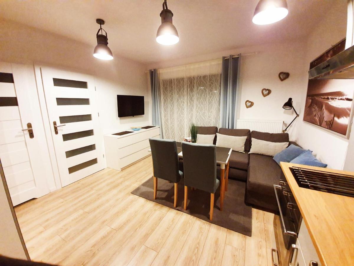 Dom Przy Plazy Appartement Ustronie Morskie Buitenkant foto