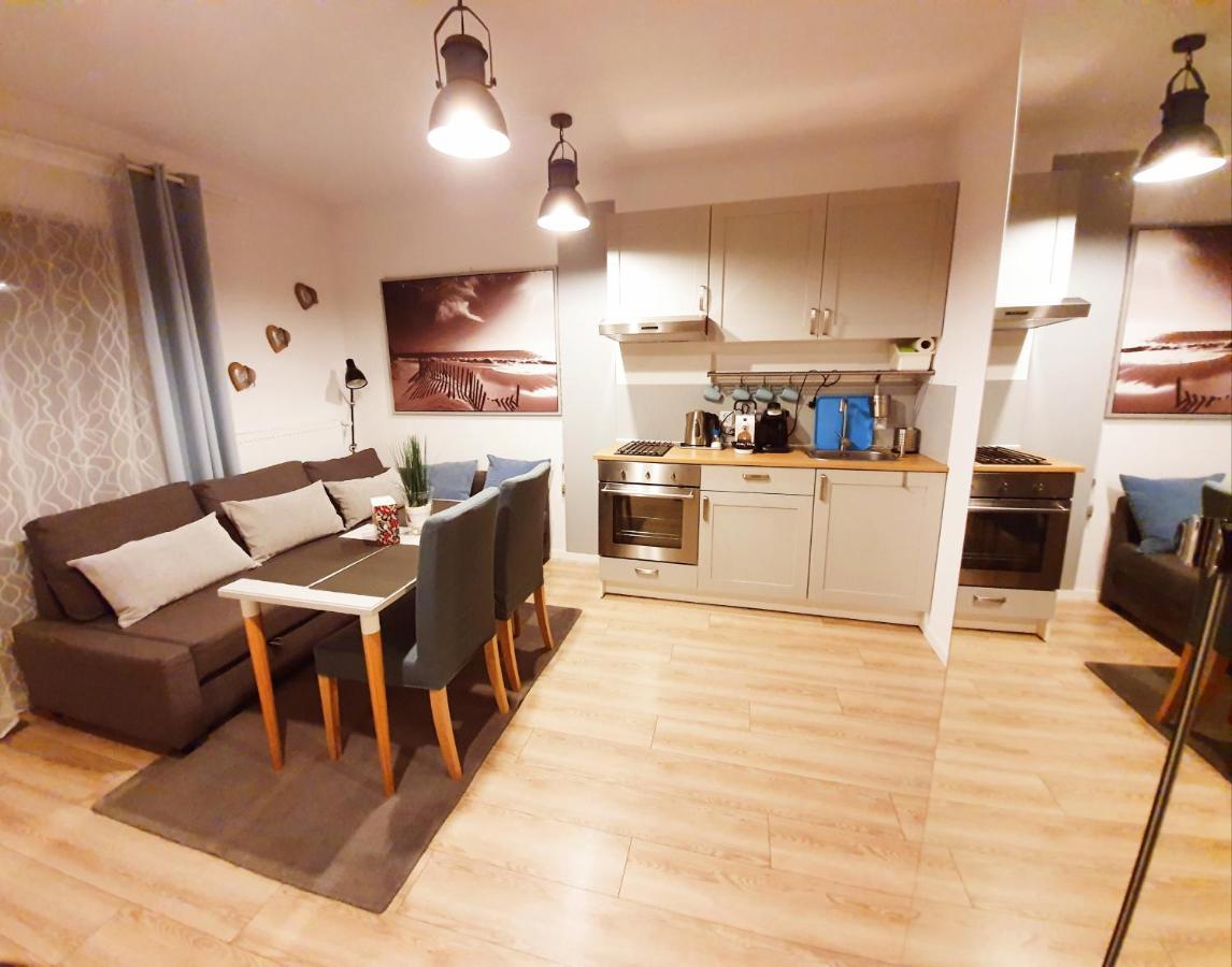 Dom Przy Plazy Appartement Ustronie Morskie Buitenkant foto