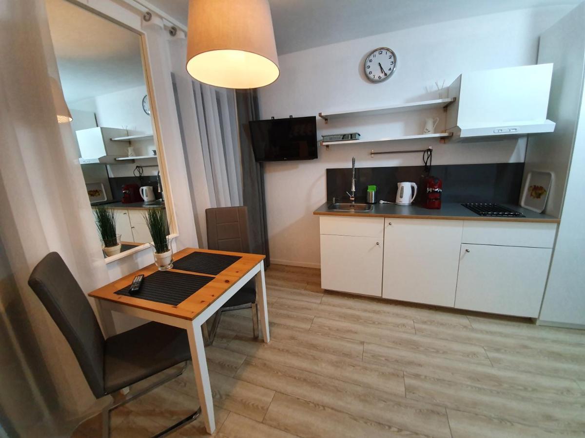 Dom Przy Plazy Appartement Ustronie Morskie Buitenkant foto